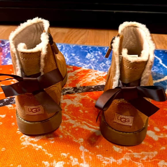 Ugg Boots - Picture 2 of 3
